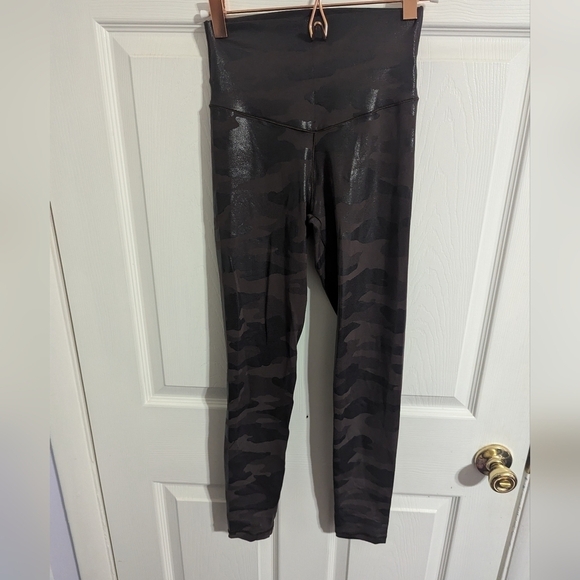 Offline Aerie Womens Small Leggings Gray Metallic Pants Athletic Real Me 7/8